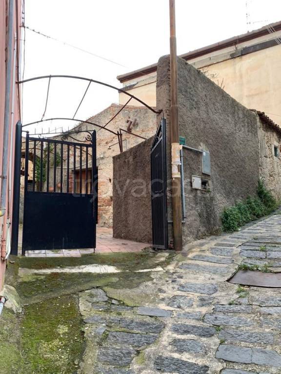 Casale in in vendita da privato a Venetico via Castello, 9