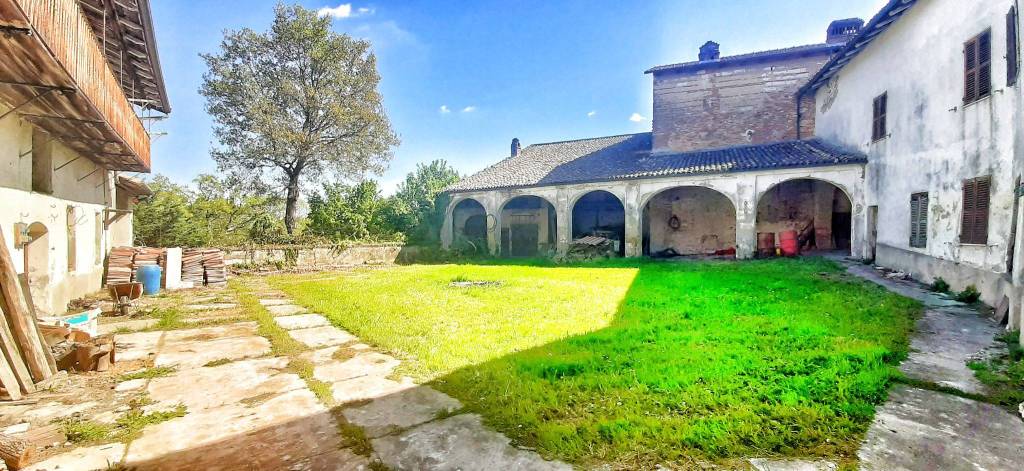 Casale in vendita a Mombello Monferrato via Biliani, 38