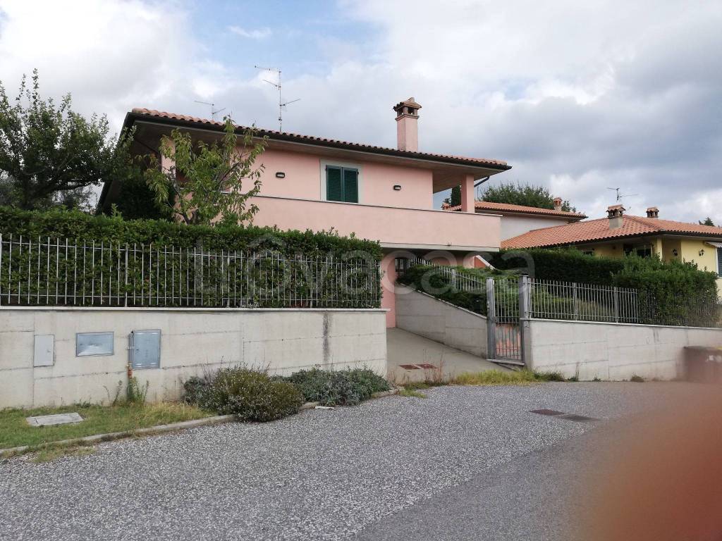 Villa in in vendita da privato a Gualdo Cattaneo via Putuense, 10