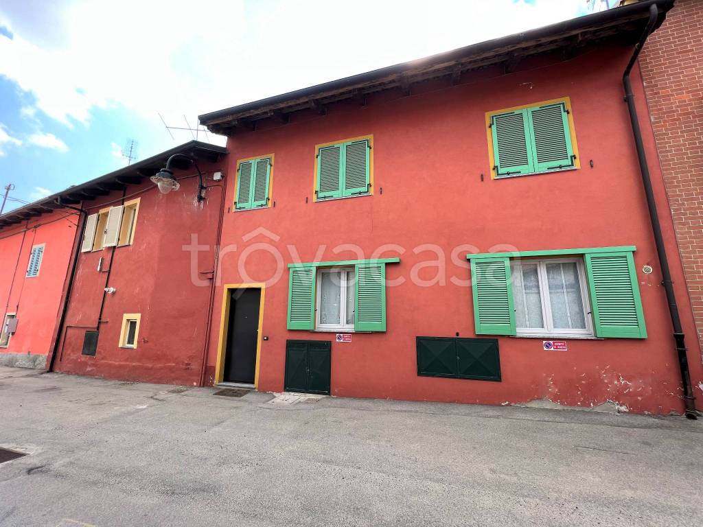 Appartamento in vendita a Vezza d'Alba via Salerio