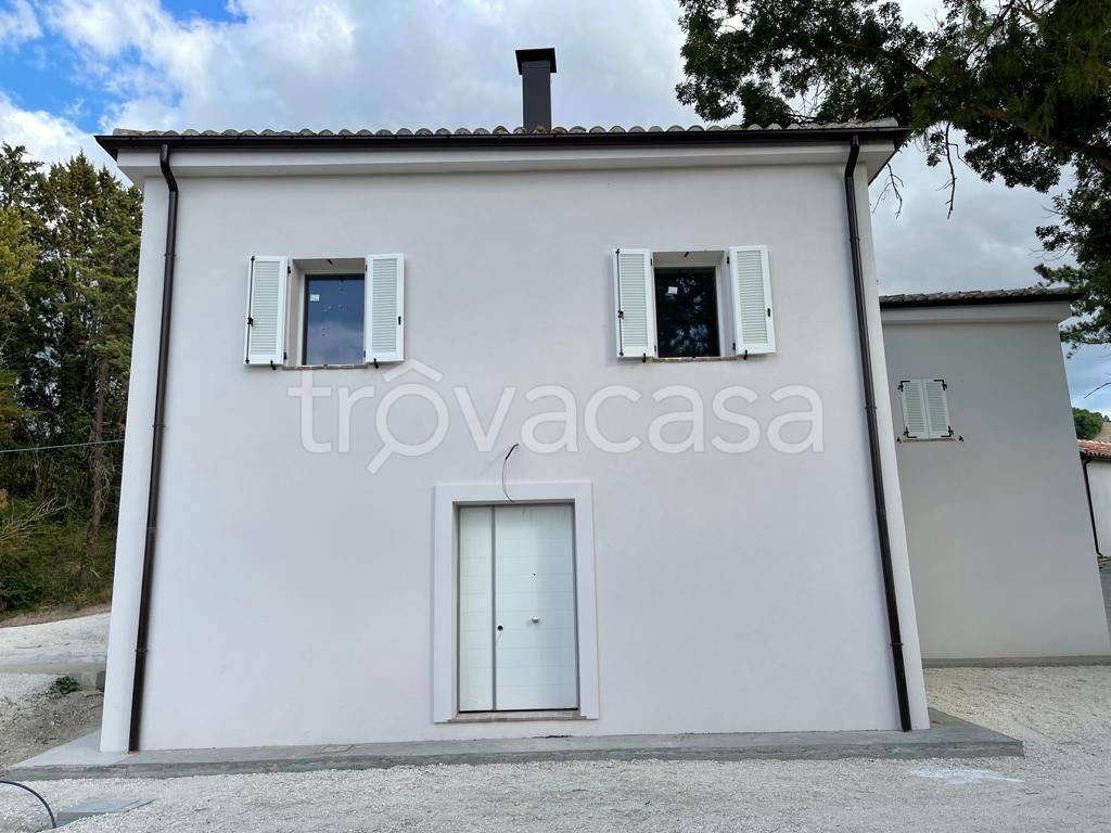 Villa a Schiera in in vendita da privato a Fabriano località Campo d'Olmo, 52