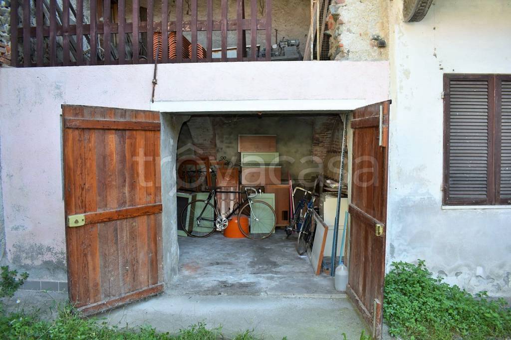 Garage in vendita a Banchette via Roma, 66