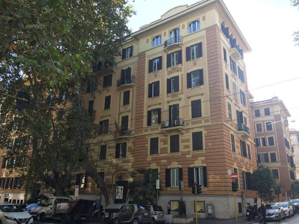 Ufficio in vendita a Roma viale Regina Margherita