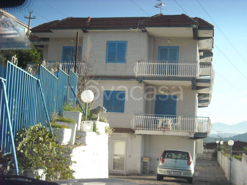 Appartamento in in vendita da privato a Pozzuoli contrada Pisciarelli, 38