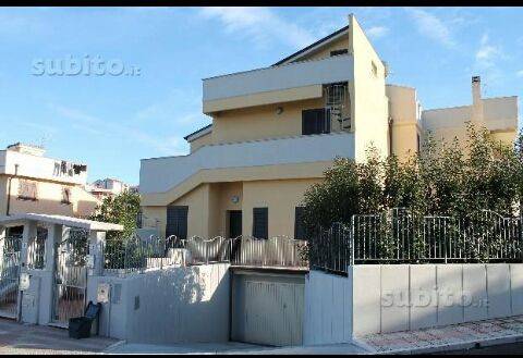 Villa Bifamiliare in in vendita da privato a Termoli via Cagliari, 4