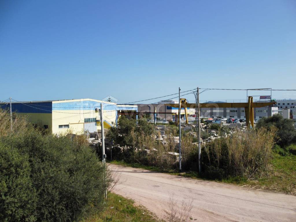 Capannone Industriale in vendita a Olbia strada Provinciale Panoramica olbia-golfo Aranci