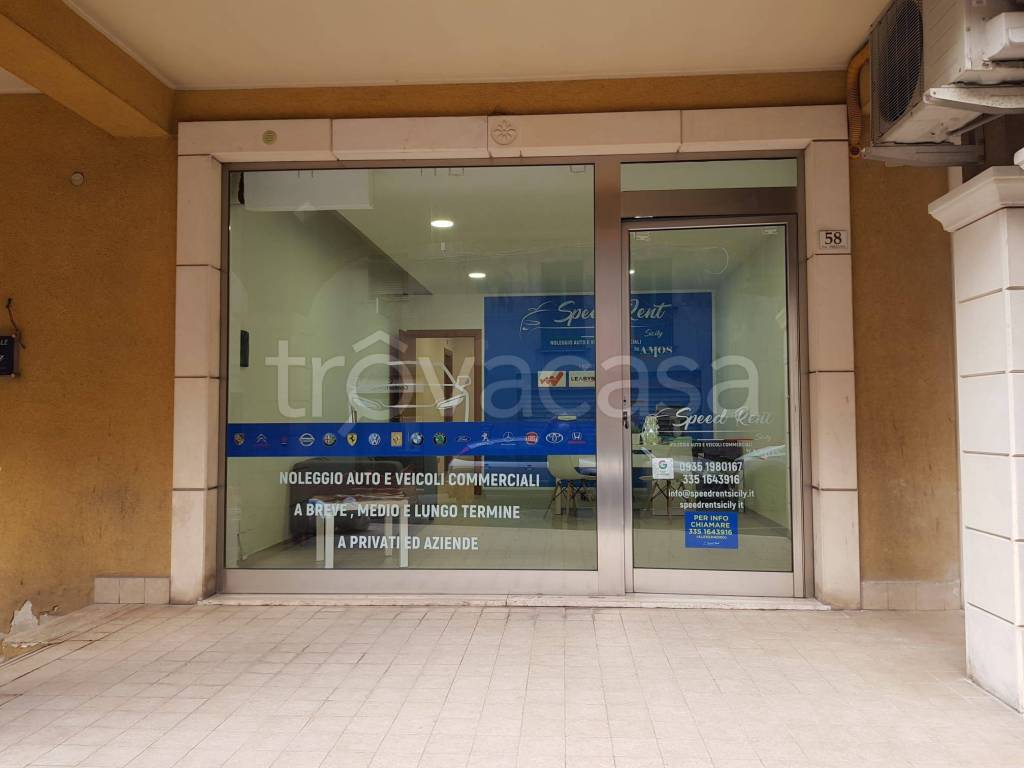 Ufficio in in affitto da privato a Enna via Pergusa, 58