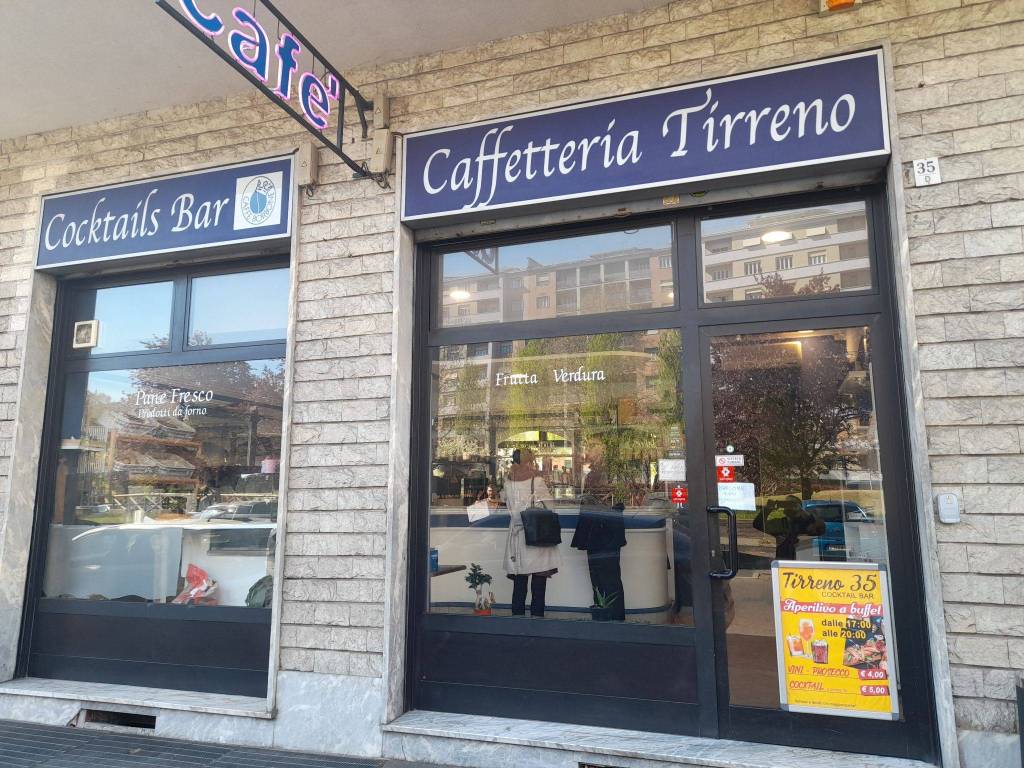 Bar in in vendita da privato a Torino via Tirreno