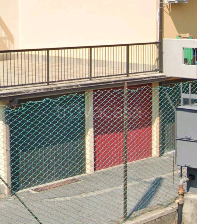 Garage in vendita a Villa di Serio via Piero e Antonio Cavalli
