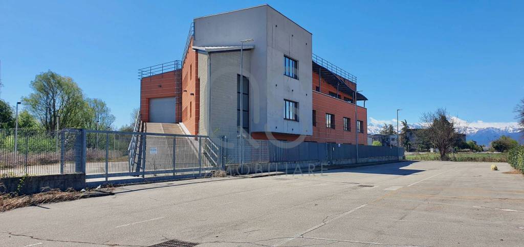 Capannone Industriale in vendita ad Airasca via Torino, 84