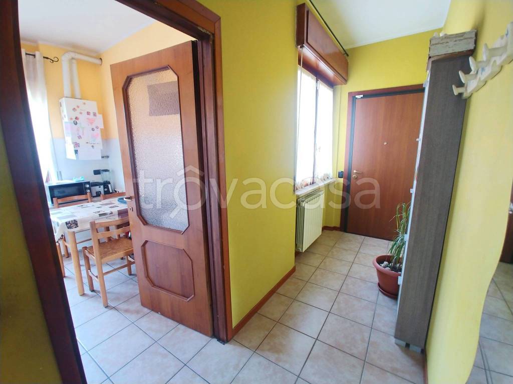 Appartamento in vendita a Cisano Bergamasco via Bondì, 26