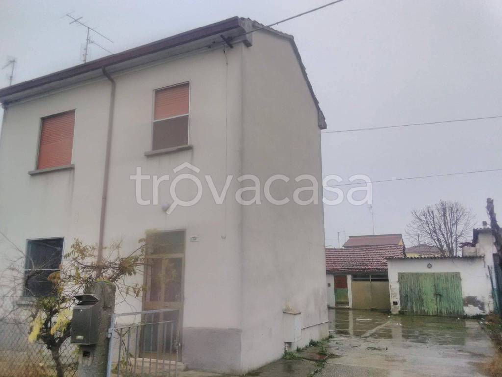 Appartamento in in vendita da privato a Bagnacavallo traversa Lucci, 22