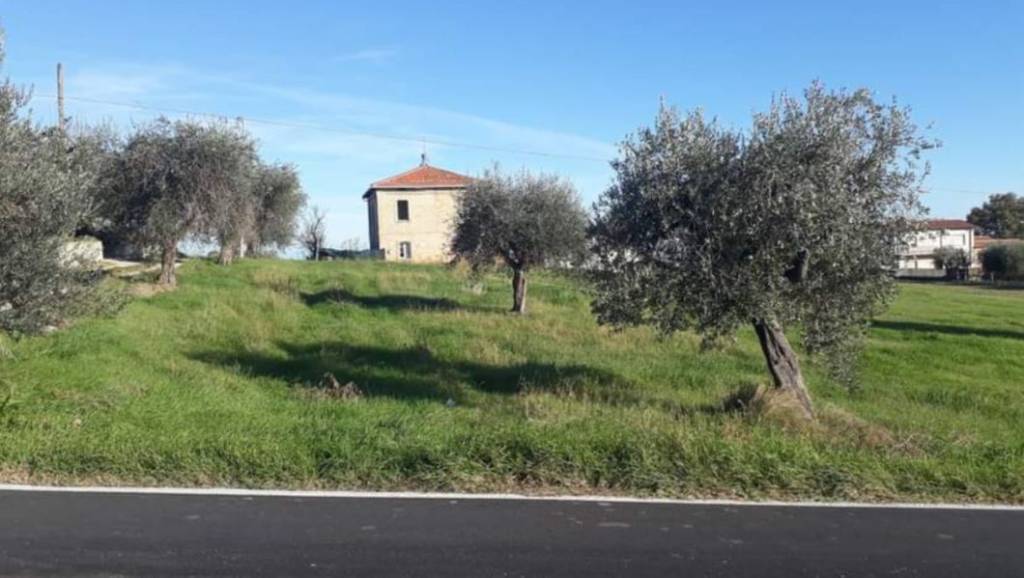 Terreno Residenziale in vendita a Controguerra via San Giuseppe, 35