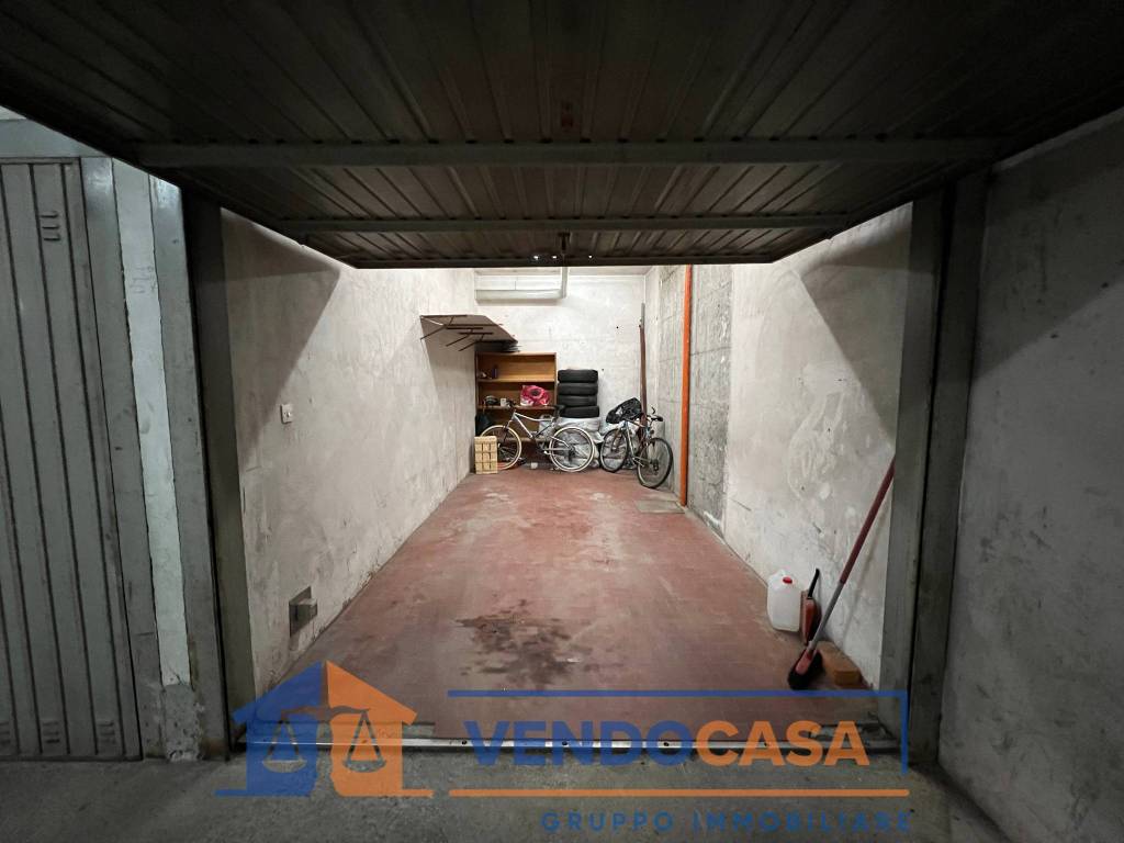 Garage in vendita a Boves via Roncaia, 59