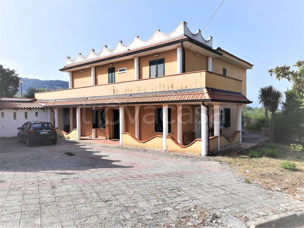 Villa Bifamiliare in vendita a Centola ss447
