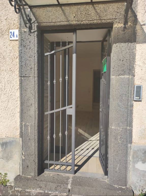 Ufficio in in affitto da privato a Pedara piazza Don Diego, 24