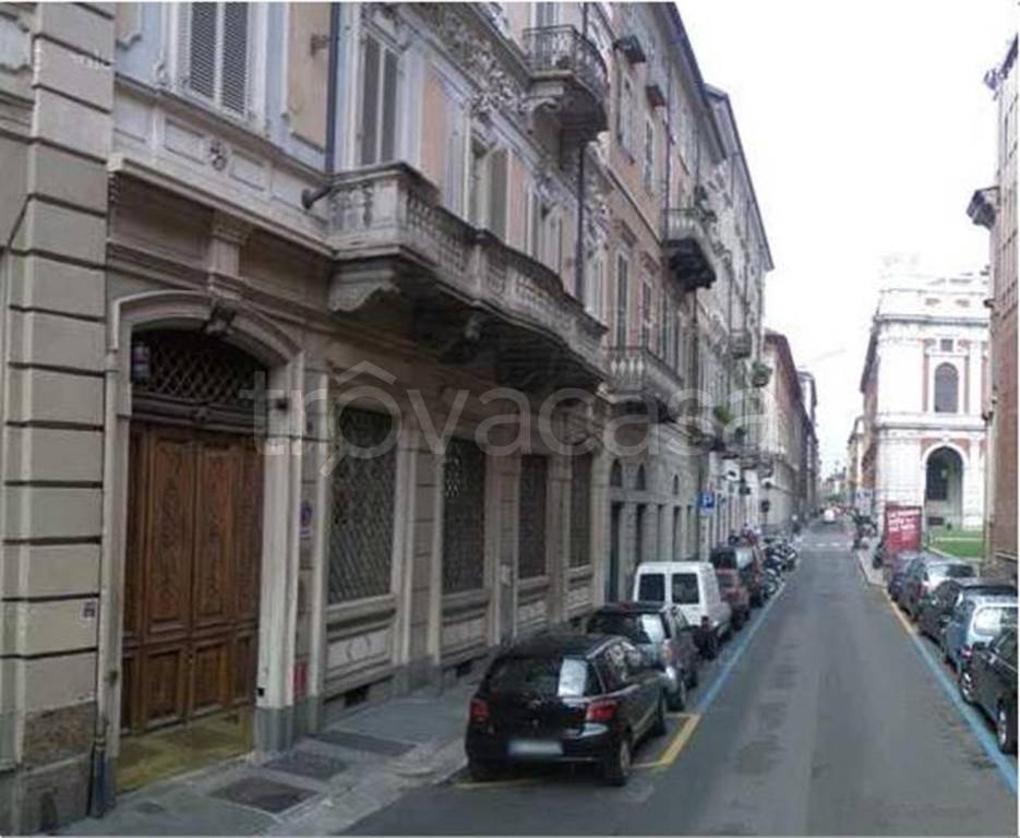 Ufficio in vendita a Torino via Principe Amedeo ,16 l