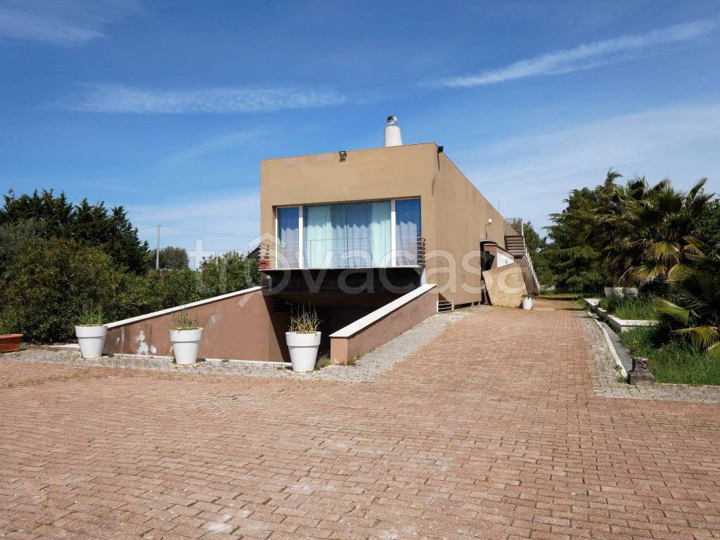 Villa in vendita a Gioia del Colle strada Provinciale 235, 2730