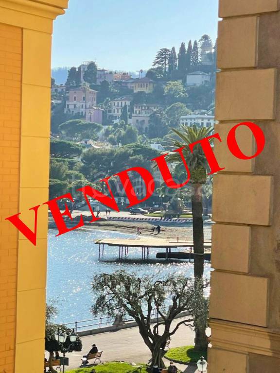 Appartamento in vendita a Rapallo piazza della Chiappa