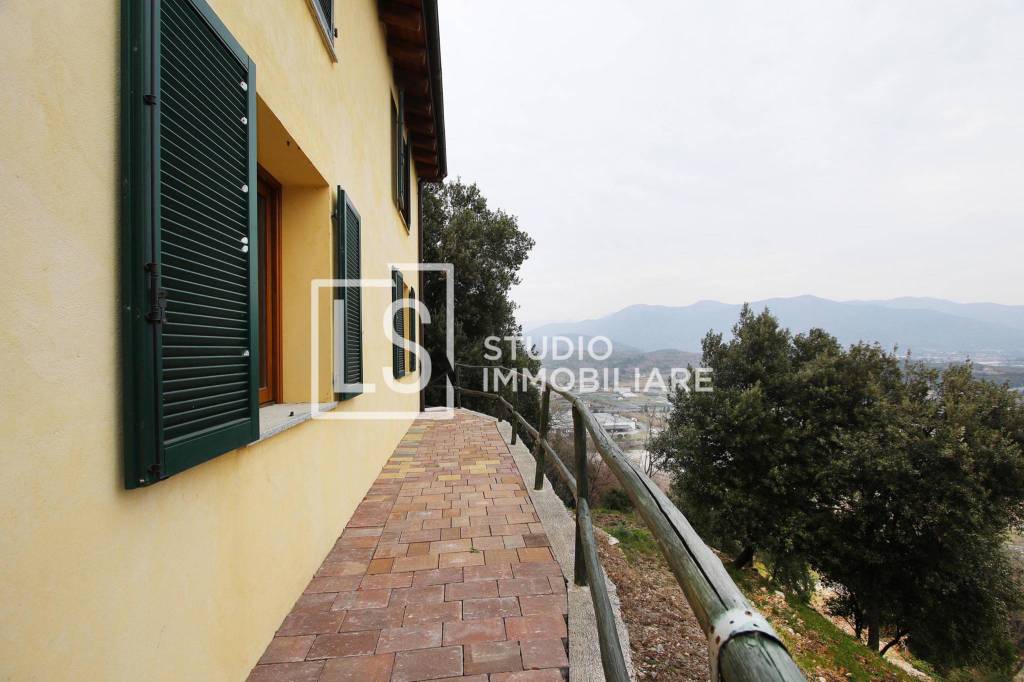 Villa in vendita a Villanova d'Albenga via Albenga, 58