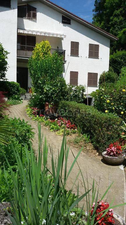 Villa Bifamiliare in vendita a Millesimo via Guglielmo Marconi