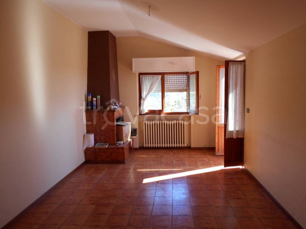 Appartamento in vendita a Monsano piazza Matteotti, 17