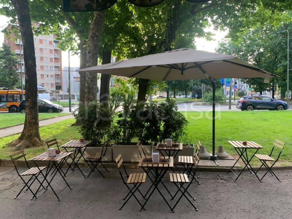 Bar in in vendita da privato a Milano via Novara