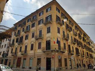 Garage in affitto a torino via rodolfo montevecchio, 13