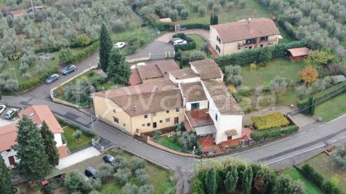Villa Bifamiliare in vendita a Quarrata via di Pozzo, 224
