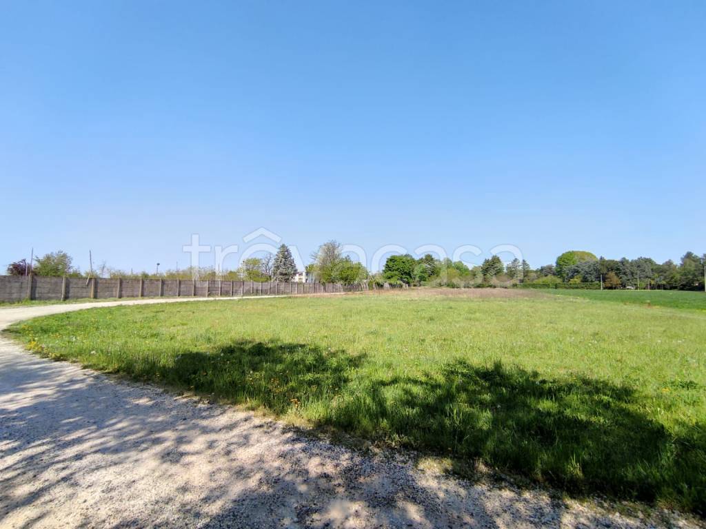 Terreno Agricolo in vendita a Castellanza via Gerenzano, 64