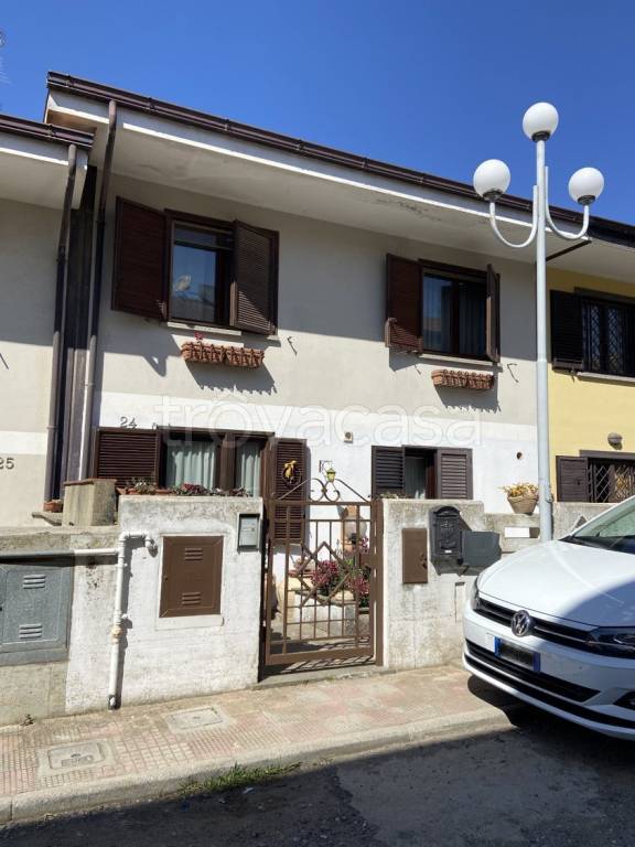 Villa a Schiera in vendita a Vibo Valentia via Pio La Torre, 13