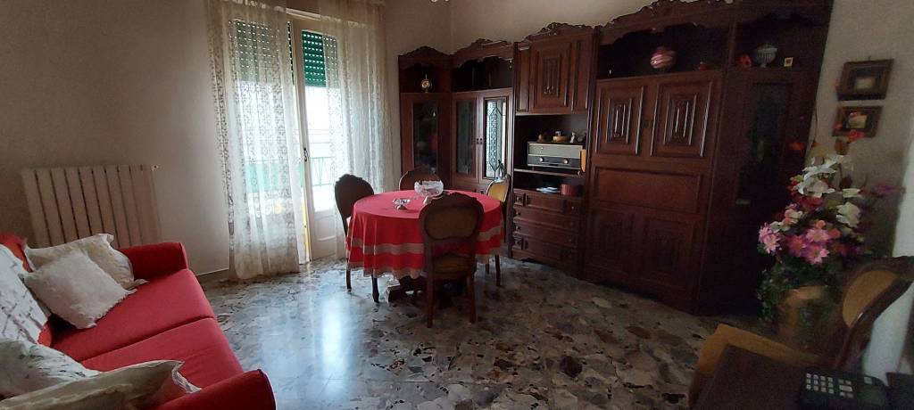 Appartamento in in vendita da privato a Noci via Luigi Cadorna
