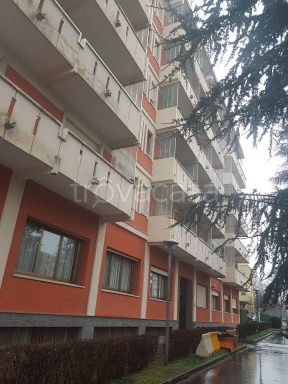 Appartamento in in vendita da privato a Biella corso Alcide De Gasperi, 44