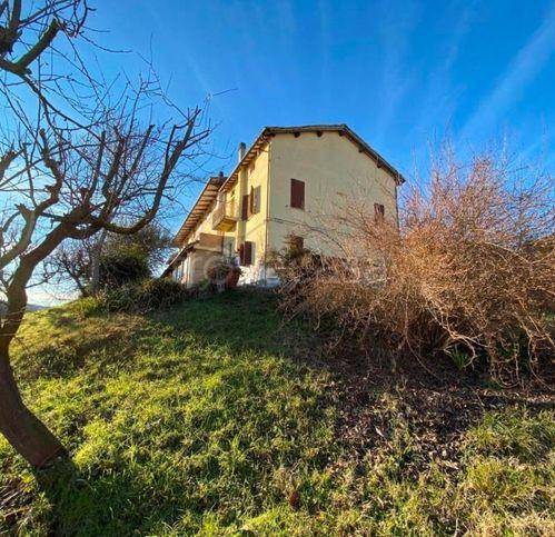 Villa in vendita a Castelvetro di Modena via Sinistra Guerro