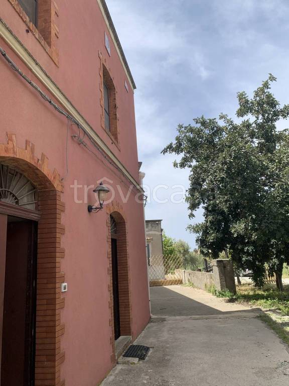 Casa Indipendente in vendita a Milazzo via Carrubbaro