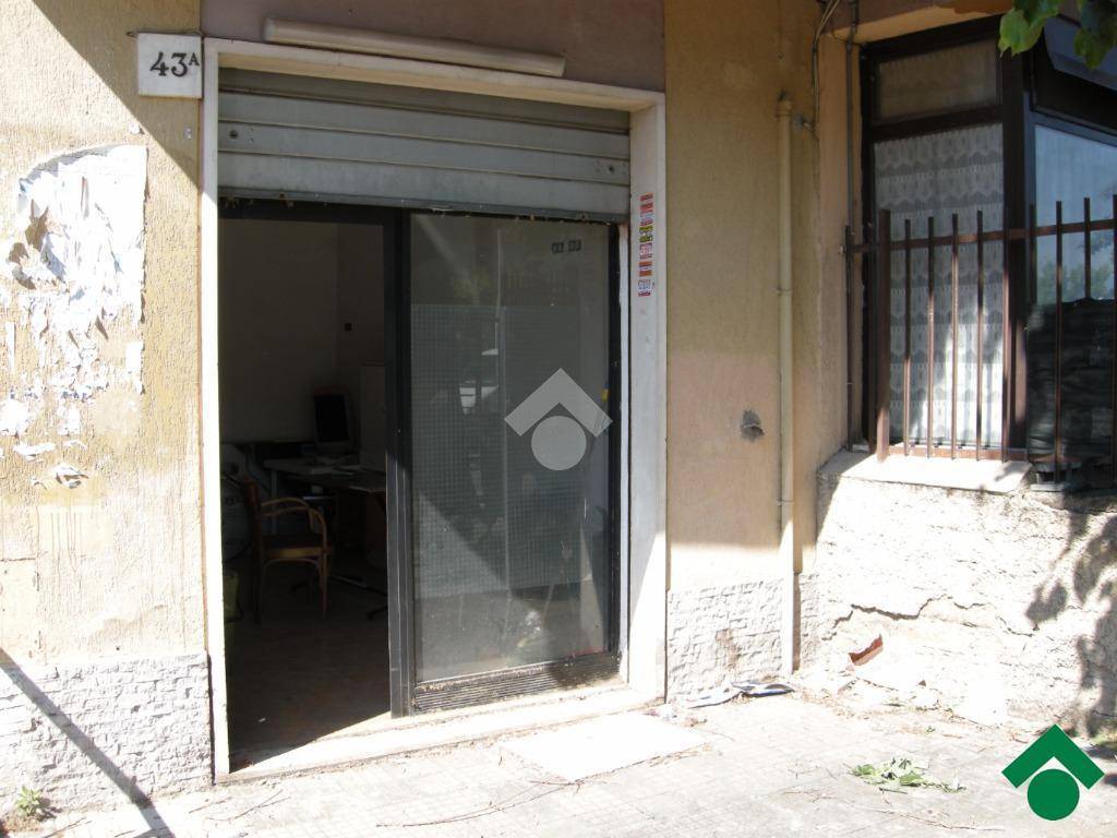 Appartamento in vendita a Roma via Dameta, 43
