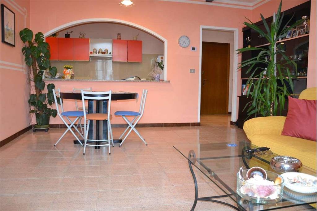 Appartamento in vendita a Verbania via Renco, 90