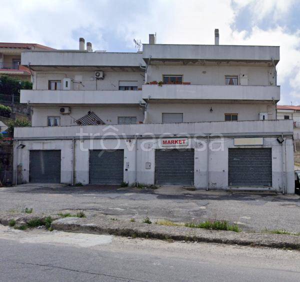 Appartamento in vendita a Cotronei via Laghi Silani, snc