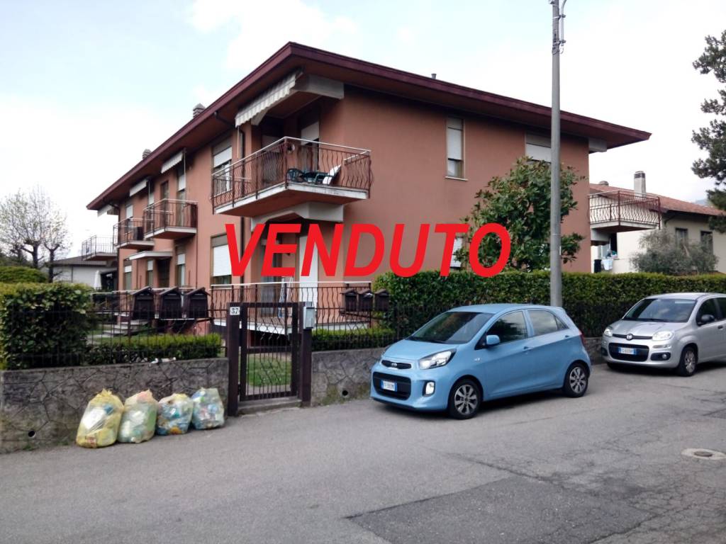 Appartamento in vendita a Induno Olona via Milano, 37