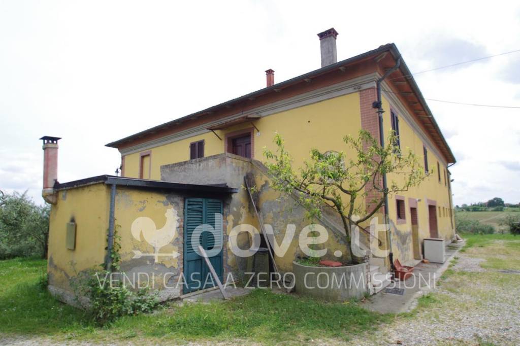 Casale in vendita a Chianciano Terme via dei Monti, snc