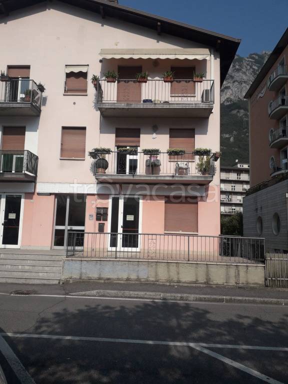 Appartamento in in vendita da privato a Darfo Boario Terme viale Giosuè Carducci, 5