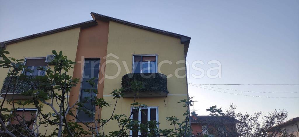 Appartamento in in vendita da privato a Linarolo via Felice Cavallotti, 103