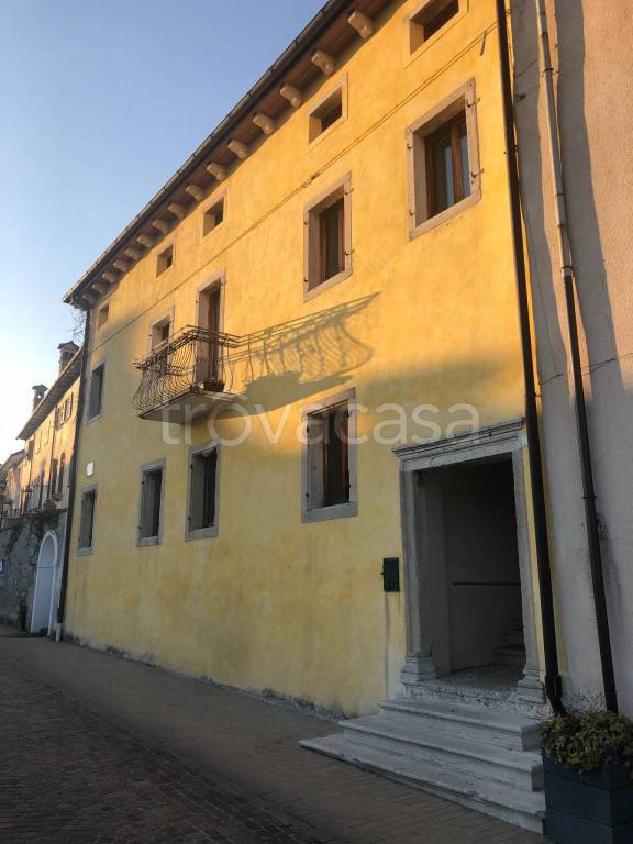 Appartamento in in vendita da privato a Borgo Valbelluna corso 31 Ottobre, 1