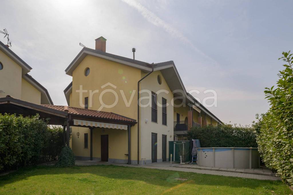 Villa a Schiera in vendita a Moncalieri via Nilde Jotti, 6/14