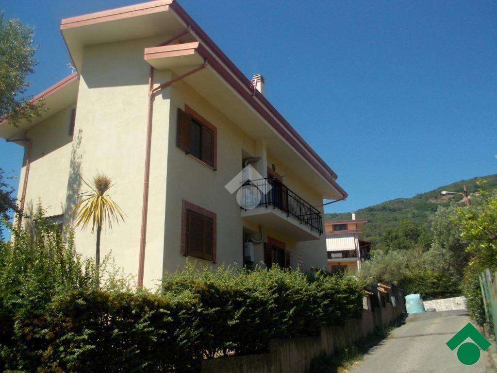 Appartamento in vendita a Marano Marchesato via Alcide de Gasperi, 2