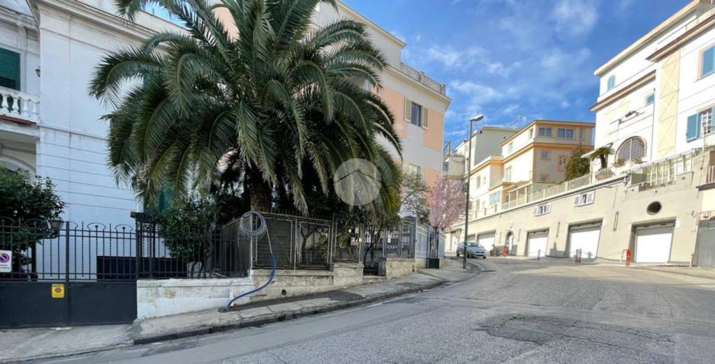 Appartamento in vendita a Napoli via carlo de marco, 65