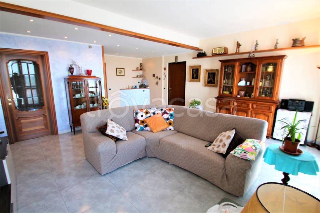 Appartamento in vendita a Cambiago via Monte Bianco, 9