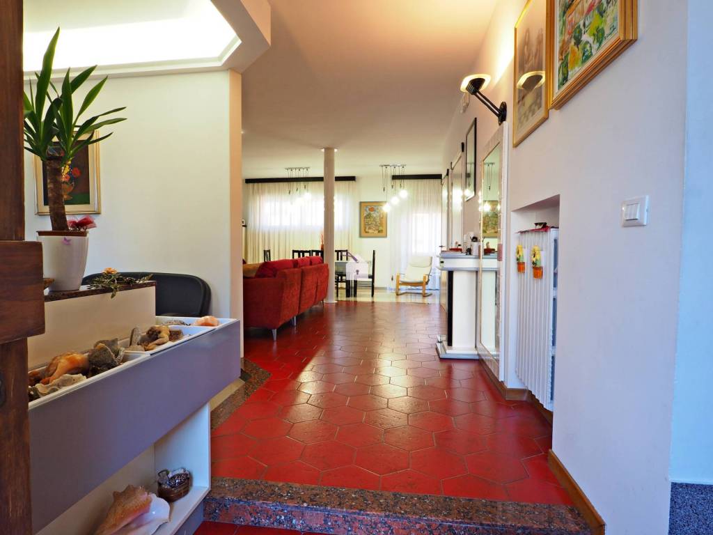 Villa a Schiera in vendita a Corridonia via della Portarella