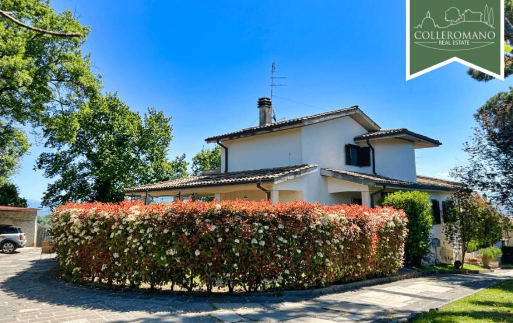 Villa a Schiera in vendita a Riano località Colle Romano