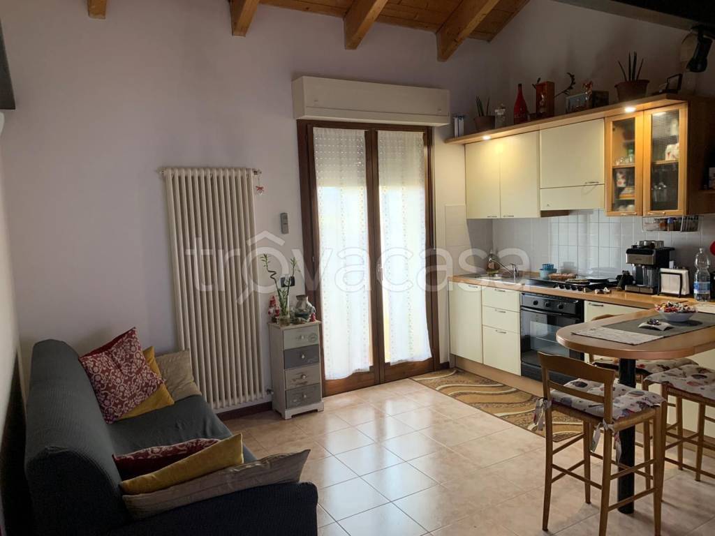 Appartamento in in vendita da privato a Ferrara via Falce, 40